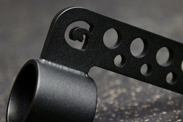 GymPin Belt Squat Collar G Logo Detail